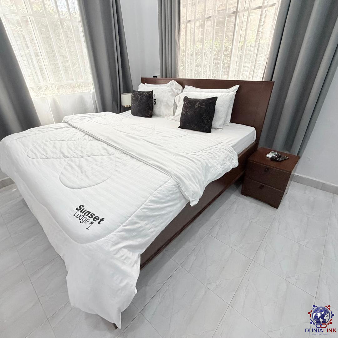 SUNSET LODGE SALASALA · Luxury Room - Sunset Lodge Salasala